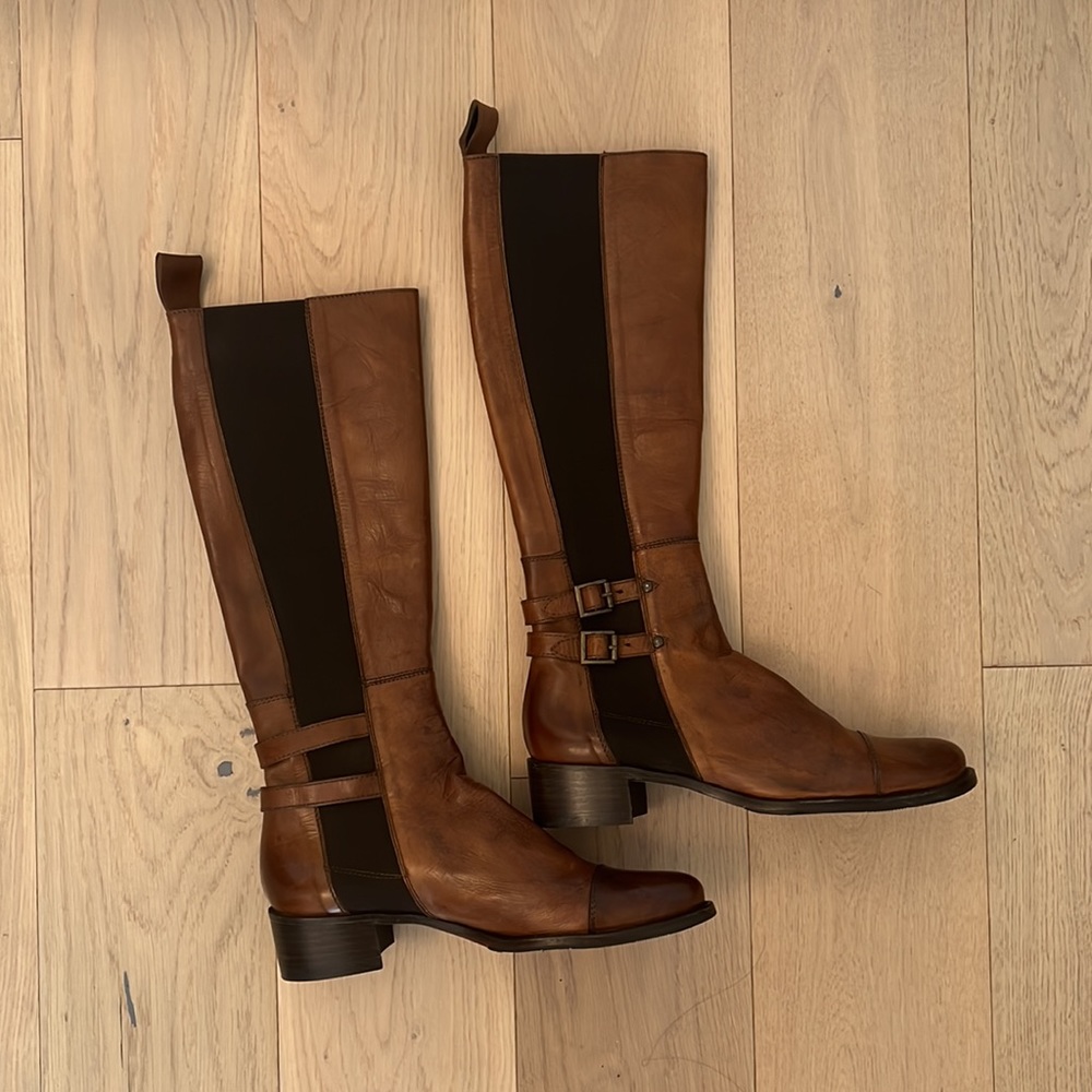 NWOT Vero Cuoio Boots